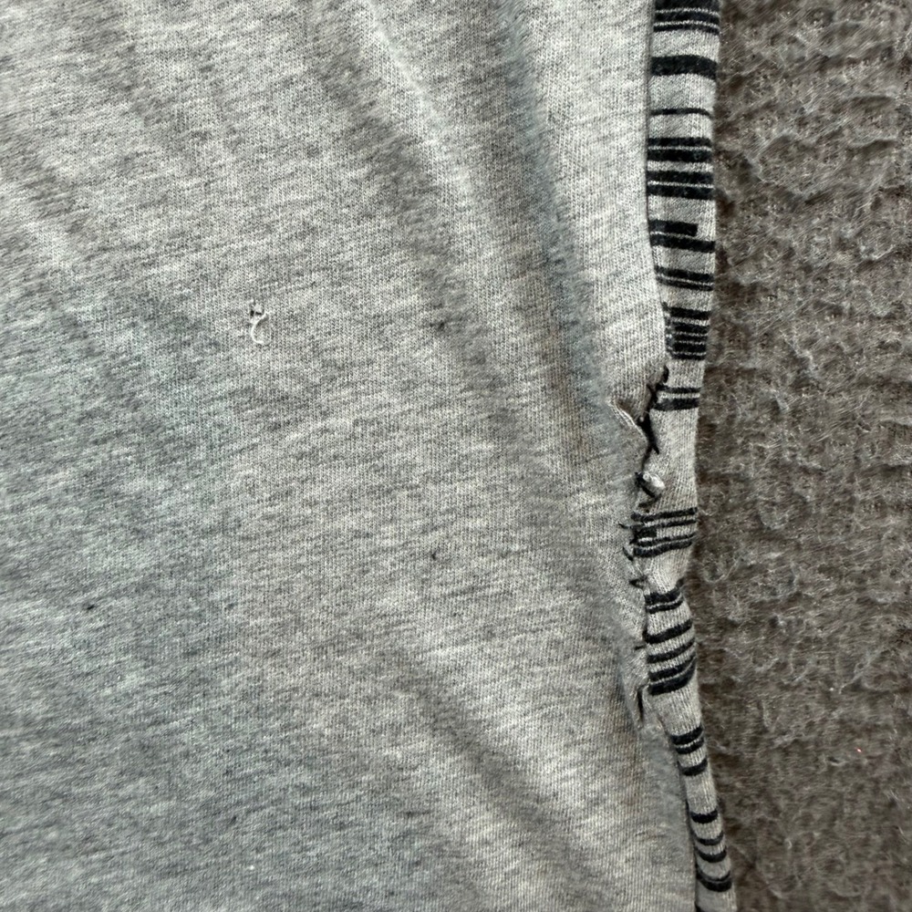 Nike Pocket T-Shirt Men's Small Gray Black Striped Slim Fit Colorblock Tee - Picture 6 of 8